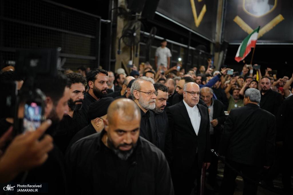 اولین تصاویر رسمی از حضور علی لاریجانی بر سر مزار سیدحسن نصرالله