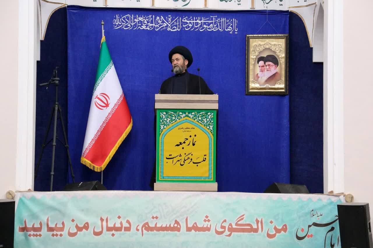 امام جمعه  اردبیلل: کوپن سلطنت طلب ها در جنگ ۱۲ روزه سوخت