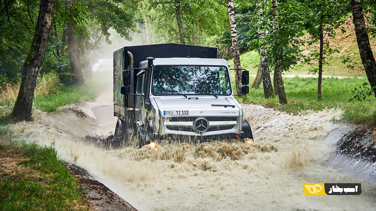 تنوع شگفتانگیز کامیونهای مرسدس بنز / عکس