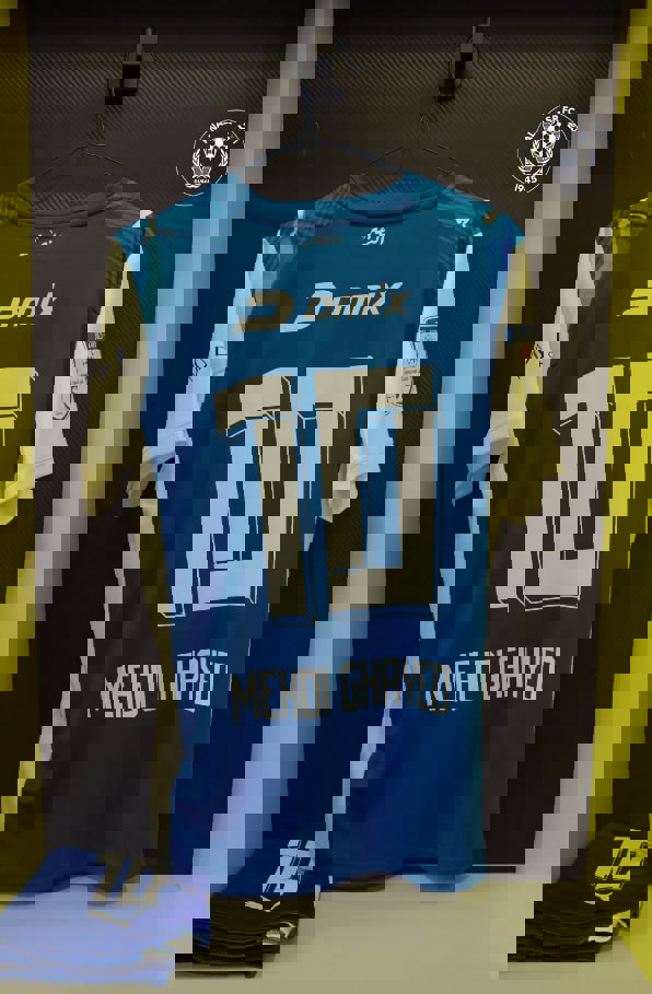 عکس| قایدی بار دیگر با لباس آبی