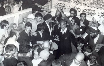 ایران عزادار آیت‌الله میلانی شد و مشهد سیاهپوش! +عکس/ وزیر دربار در مراسم درگذشت آیت‌الله میلانی