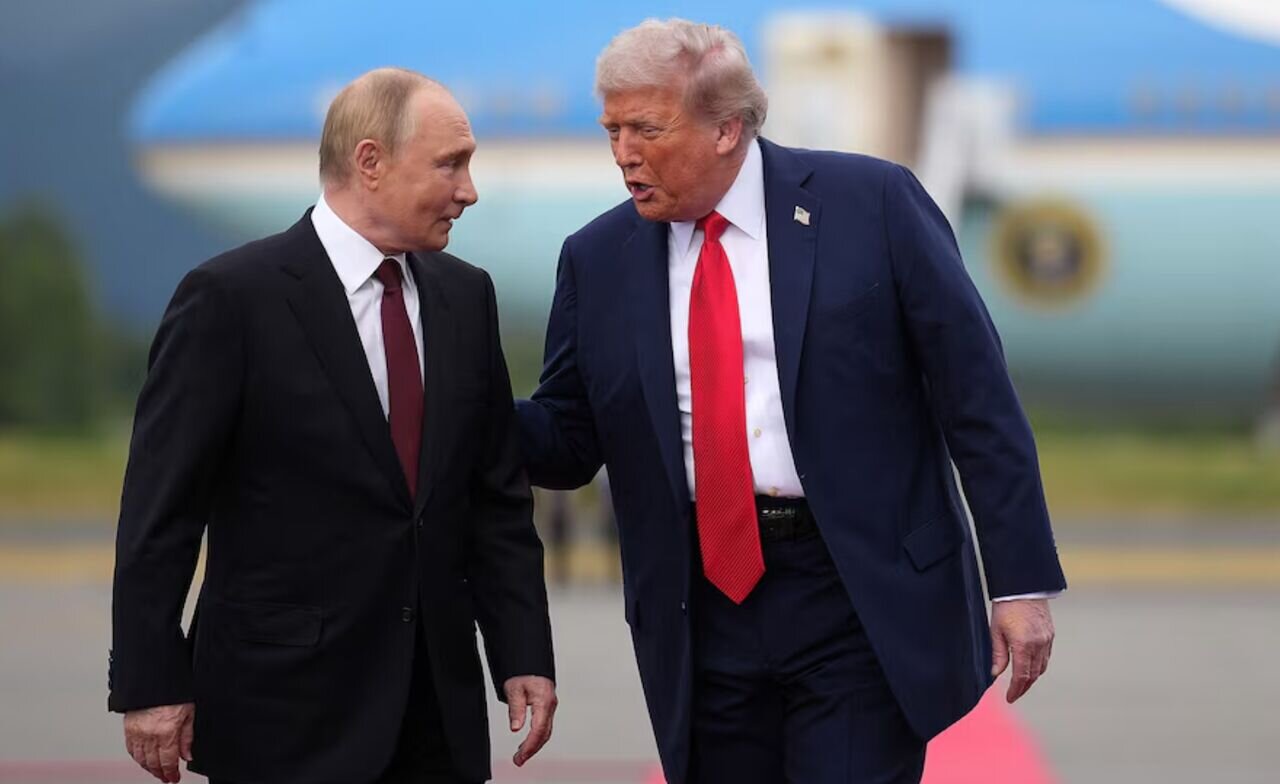 مذاکره۳ساعته پشت درهای بسته با پایان انزوای پوتین/آسوشیتدپرس:ترامپ کییف را باردیگر به نفوذ مسکو بازگرداند/اسکاینیوز:پوتین به جای تحریم،تکریم شد