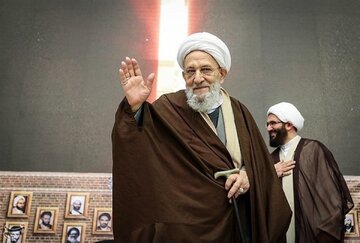 مهدوی کنی؛ سیاستمداری که راه میانه را برگزید / از وزارت کشور تا ریاست بر مجلس خبرگان رهبری