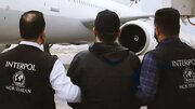 ببینید | تصاویری از  لحظه بازگرداندن کلاهبردار ۲۷۰۰ میلیاردی به کشور