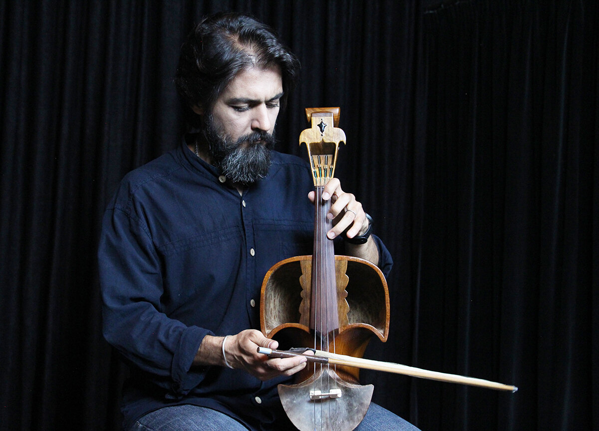 پوریا اخواص: از تمام توان صدایم در «یک دَمِ یار» استفاده کردم پوریا اخواص: از تمام توان صدایم در «یک دَمِ یار» استفاده کردم