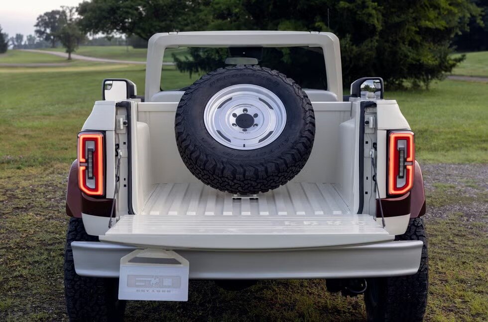 برانکو بدون در و سقف شد / ادای احترام به مدل نمادین دهه ۶۰ میلادی