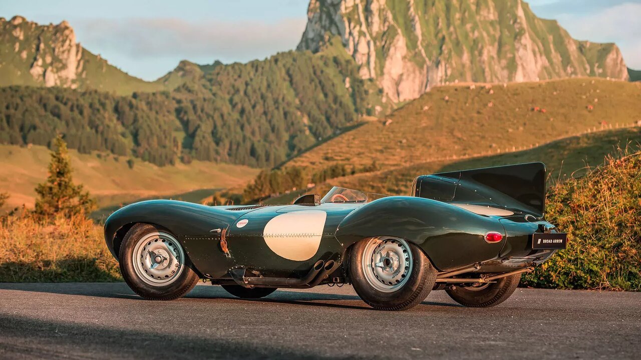 پلنگ خفته بیدار شد / افسانهای با قیمت ۷ میلیون دلاری