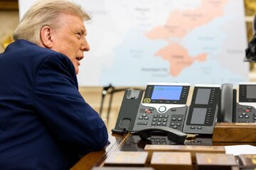 تصاویر دیگری از مذاکرات ترامپ با سران اروپایی و گفتگوی تلفنی همزمان با ولادیمیر پوتین