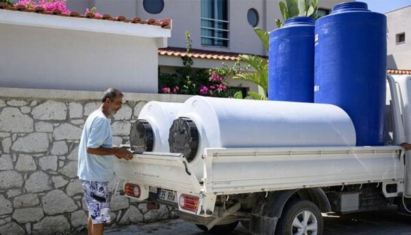 بحران آب به ترکیه هم رسید/سدها خشک شده و مردم تنها ۶ ساعت در روز آب دارند/عکس