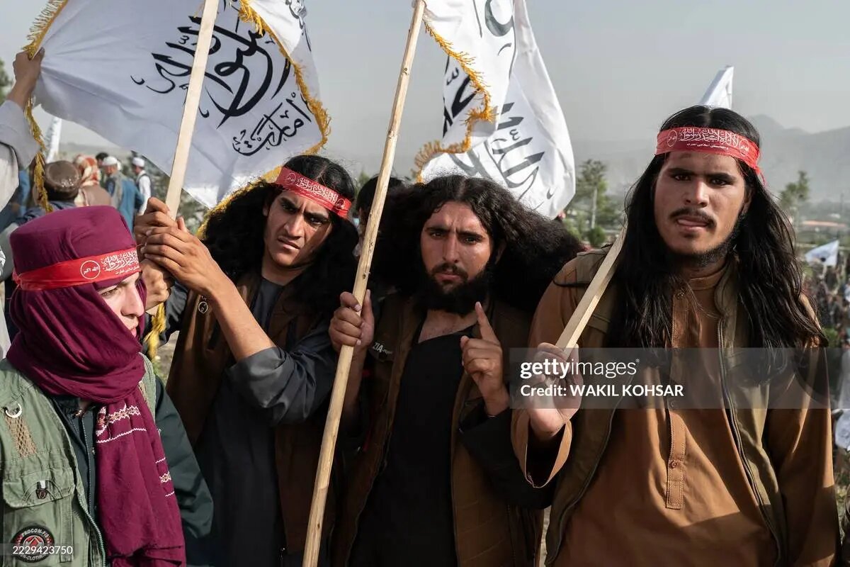 اینترنت افغانستان خاموش شد / طالبان افغانستان را ۳۰ سال عقب برد / امارت اسلامی مردم افغانستان را وحشتزده کرد