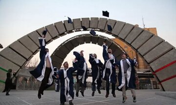 فرار مغزها به عربستان؛ دانشگاههای ایران در سراشیبی سقوط