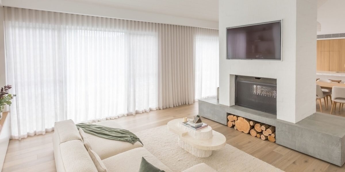 پرده آماده یا پرده زبرا؟ کدامیک برای خانه شما مناسبتر است؟