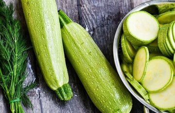 یک ماده غذایی کم کالری برای رفع نفخ و یبوست یک ماده غذایی کم کالری برای رفع نفخ و یبوست