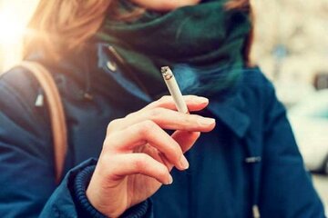 آمار نگران کننده مصرف سیگار در دخترهای نوجوان / از هر 10 دانش‌آموز دختر 3 نفر سیگاری هستند