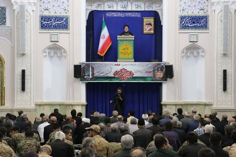 امامجمعه موقت اردبیل: مذاکره با آمریکا باید معقول و منطقی باشد