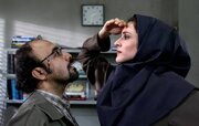 تلاش «هاوایی‌»‌ها و «خرچنگ‌»‌ها برای خنداندن زورکی مخاطب/ چرا از شوخی‌های عطارانی درس نمی‌گیریم؟  