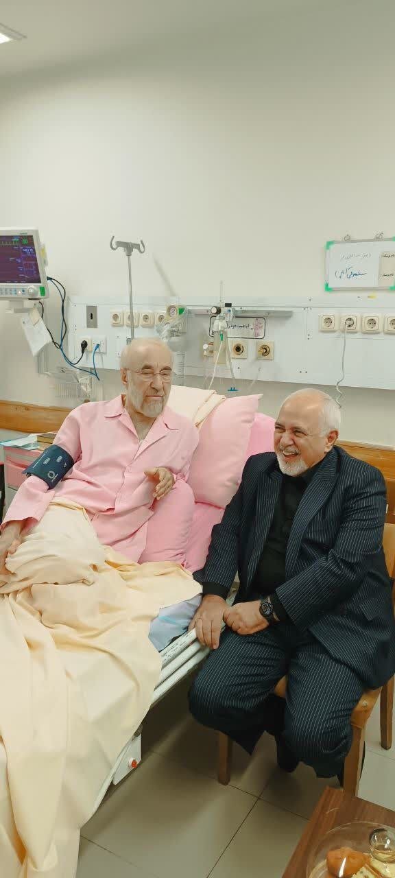 ظریف به دیدار سیدمحمد خاتمی رفت + عکس