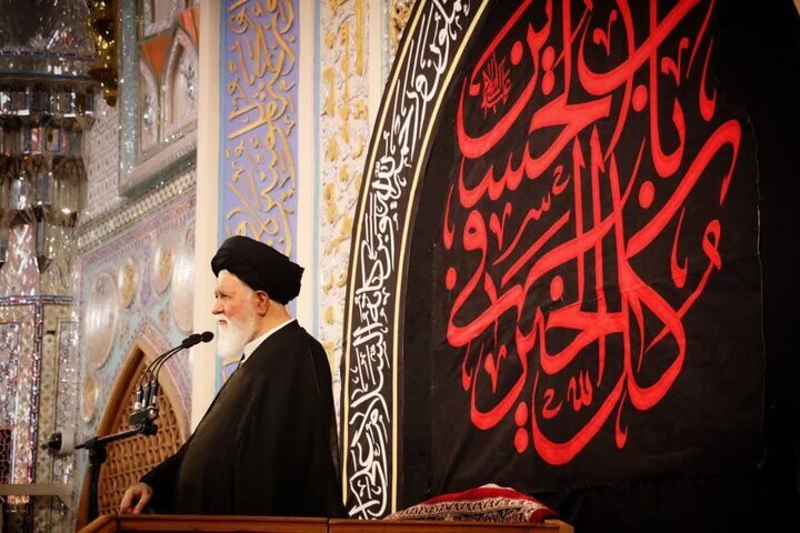 علم الهدی: ساختن بناهای بلند در اطراف حرم رضوی، بی احترامی به امام رضا ست