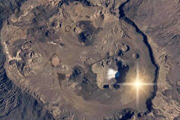 لکه سفید مرموز در صحرای آفریقا /فضانوردان ناسا پرده از راز شگفتانگیز صحرای آفریقا برداشتند لکه سفید مرموز در صحرای آفریقا /فضانوردان ناسا پرده از راز شگفتانگیز صحرای آفریقا برداشتند