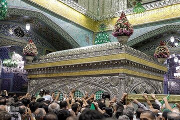 زیارت امام رضا(ع)؛ پلی میان دلهای مشتاق و حقیقت توحید زیارت امام رضا(ع)؛ پلی میان دلهای مشتاق و حقیقت توحید