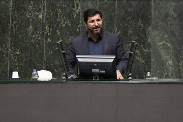 افشاگری نماینده مجلس از ریخت و پاشها در شرکتهای دولتی و شبهدولتی / چه خبر است که مدیران در آلمان، کانادا، امارات و ترکیه که املاک شخصی میخرند