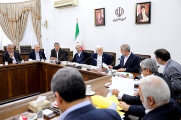 جلسه مشترک معاونین اول سران قوا با دستورکار ویژه / رفع موانع تردد ایرانیان خارج از کشور محقق می شود؟ + جزئیات