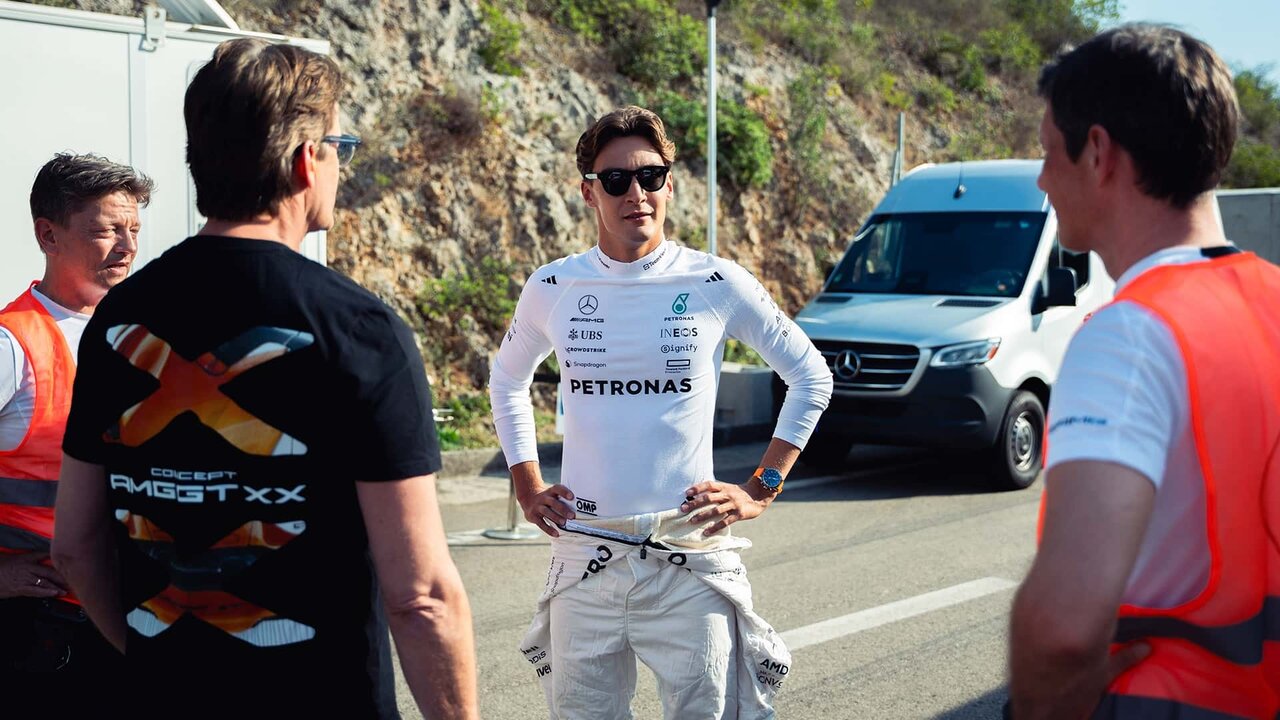 دور دنیا در ۸ روز با مرسدس بنز! / عکس