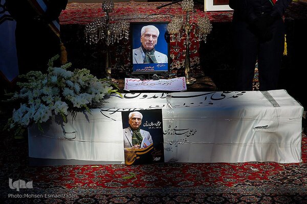 وصیت فرهنگی «اسلامی ندوشن» به ایرانیان