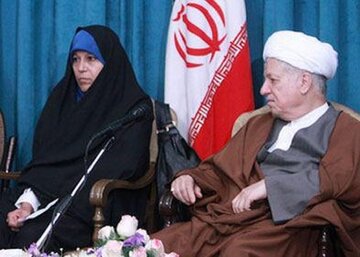خاطرات هاشمی: فائزه که از سفر ترکمنستان برگشته، از وضع آن‌جا تعریف کرد