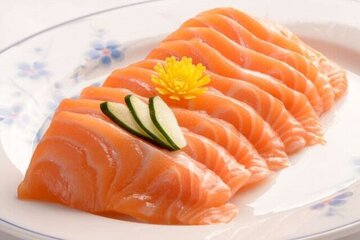 مصرف ماهی خام میتواند سنگ کیسه صفرا را دفع کند؟ مصرف ماهی خام میتواند سنگ کیسه صفرا را دفع کند؟