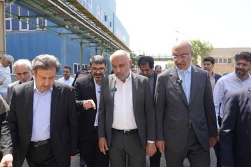 تاکید وزیر تعاون، کار و رفاه اجتماعی بر راهاندازی مجدد کارخانه اسیدسیتریک کرمانشاه تاکید وزیر تعاون، کار و رفاه اجتماعی بر راهاندازی مجدد کارخانه اسیدسیتریک کرمانشاه