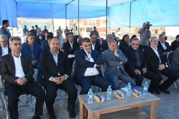 کلنگزنی ۵ مدرسه ۱۲ کلاسه در سمنان / رکورد تاریخی مدرسهسازی با نهضت عدالت آموزشی کلنگزنی ۵ مدرسه ۱۲ کلاسه در سمنان / رکورد تاریخی مدرسهسازی با نهضت عدالت آموزشی