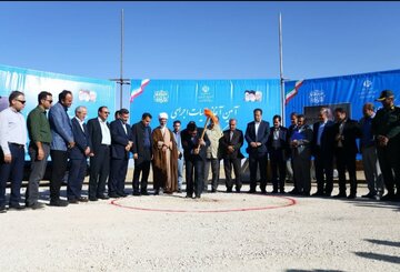 شهرک صنعتی قهاوند با ۳ هزار میلیارد تومان اعتبار کلنگزنی شد شهرک صنعتی قهاوند با ۳ هزار میلیارد تومان اعتبار کلنگزنی شد