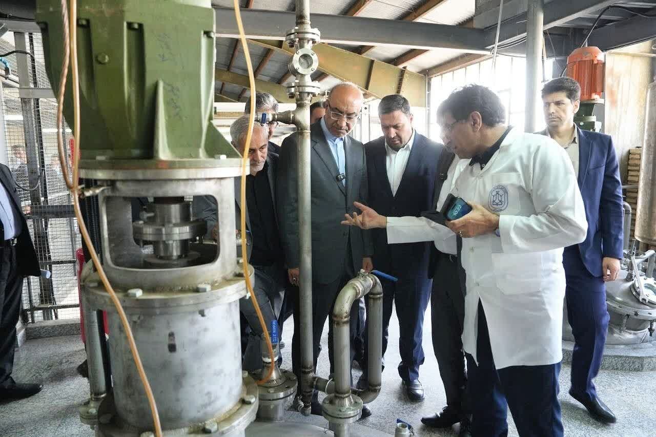 افتتاح دو خط جدید تولید مواد مؤثره دارویی در کرمانشاه