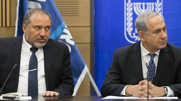 وزیر جنگ پیشین رژیم صهیونیستی: نتانیاهو همه چیز را در یک معامله شخصی می‌فروشد