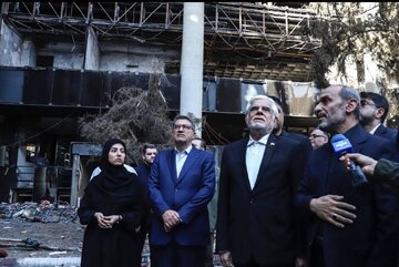 توصیه عارف به مدیران رسانه ملی: از مردم دنبالهروی کنید / وظیفه صداوسیما نقد دوطرفه است / انتظار از رسانه ملی قرائت واقعی از حوادث جنگ 12 روزه است