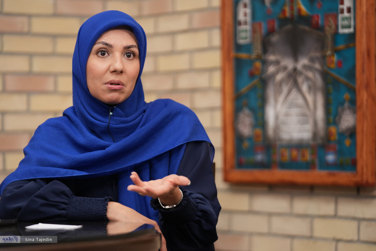سونامی مرگ هویت ایرانی با کتابهای ترجمهای و بیکیفیت/ شاهنامه منبع الهام «هری پاتر»، «نارنیا» و حتی «بازی تاج و تخت» است