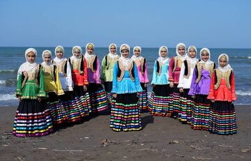 فرصتی برای کودکان و نوجوانان تا صدای خود را به گوش ایران برسانند + فراخوان