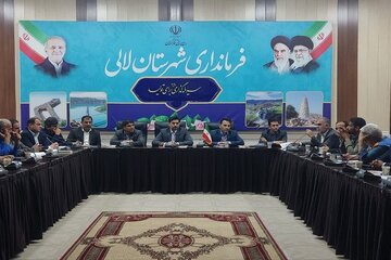 نشست ویژه فرماندار لالی برای رفع موانع سرمایهگذاری و جهش تولید نشست ویژه فرماندار لالی برای رفع موانع سرمایهگذاری و جهش تولید