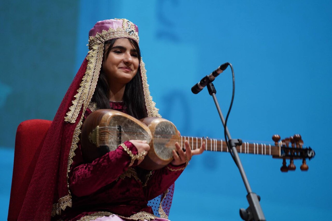 هنرنمایی نوازندگان و خوانندگان گروه سنی الف و ب آذربایجانی / در روز اول جشنواره موسیقی جوان هجدهم چه گذشت؟ 2