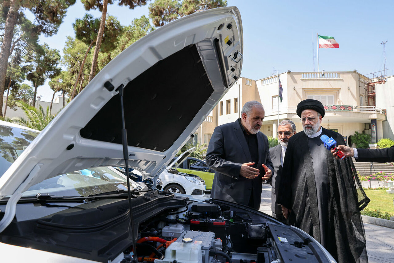 هاشمیطبا: حرفهای علیآبادی را نمیفهمم! حتی خودرو برقیاش هم برقی نبود / مدیریت کشور از زمان احمدی نژاد شلخته شد 2