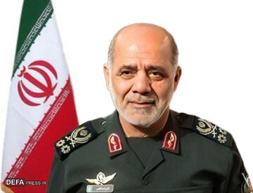 فرمانده جدید قرارگاه مرکزی خاتم الانبیا رسما معرفی شد / نیروهای مسلح نسبت به قبل از جنگ تحمیلی اخیر آماده‌تر هستند
