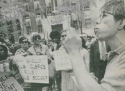جنجال بزرگ بر سر قرص «ضد آبستنی»/ روزی که زمین زیر پای پاپ خالی شد