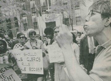جنجال بزرگ بر سر قرص «ضد آبستنی»/ روزی که زمین زیر پای پاپ خالی شد