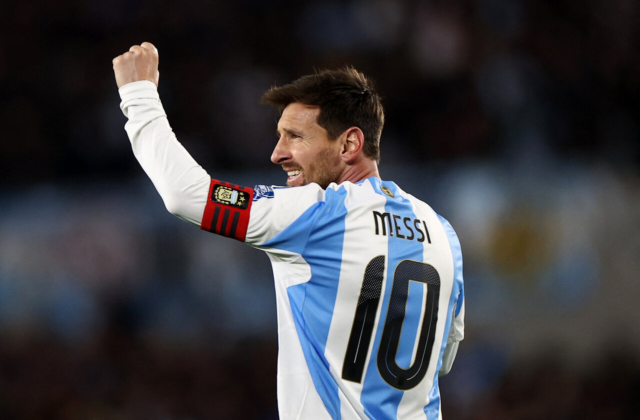 عکس | یک رئالی، وارث شماره ۱۰ مسی در آرژانتین