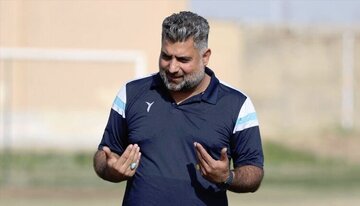 دلیل عجیب جدایی سرمربی تیم ۹۰ ارومیه تنها بعد دو هفته از شروع لیگ دسته یک دلیل عجیب جدایی سرمربی تیم ۹۰ ارومیه تنها بعد دو هفته از شروع لیگ دسته یک