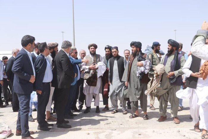 نشست هیات بلندپایه طالبان با ایران در مرز دوغارون/عکس