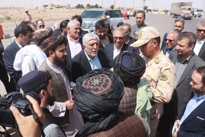 نشست هیات بلندپایه طالبان با ایران در مرز دوغارون/عکس