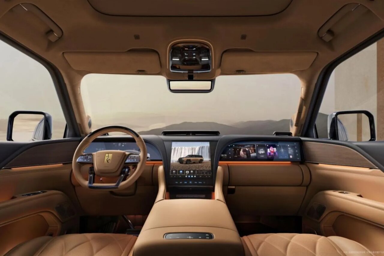 نسخهی Dingshi شاسیبلند U8L