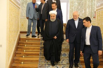 دلواپسی ناتمام دلواپسان یا تسویه حساب همیشگی سیاسی کاران / تهدید روحانی به محاکمه و خط و نشان برای استیضاح عراقچی در بهارستان چه پیام هایی دارد؟